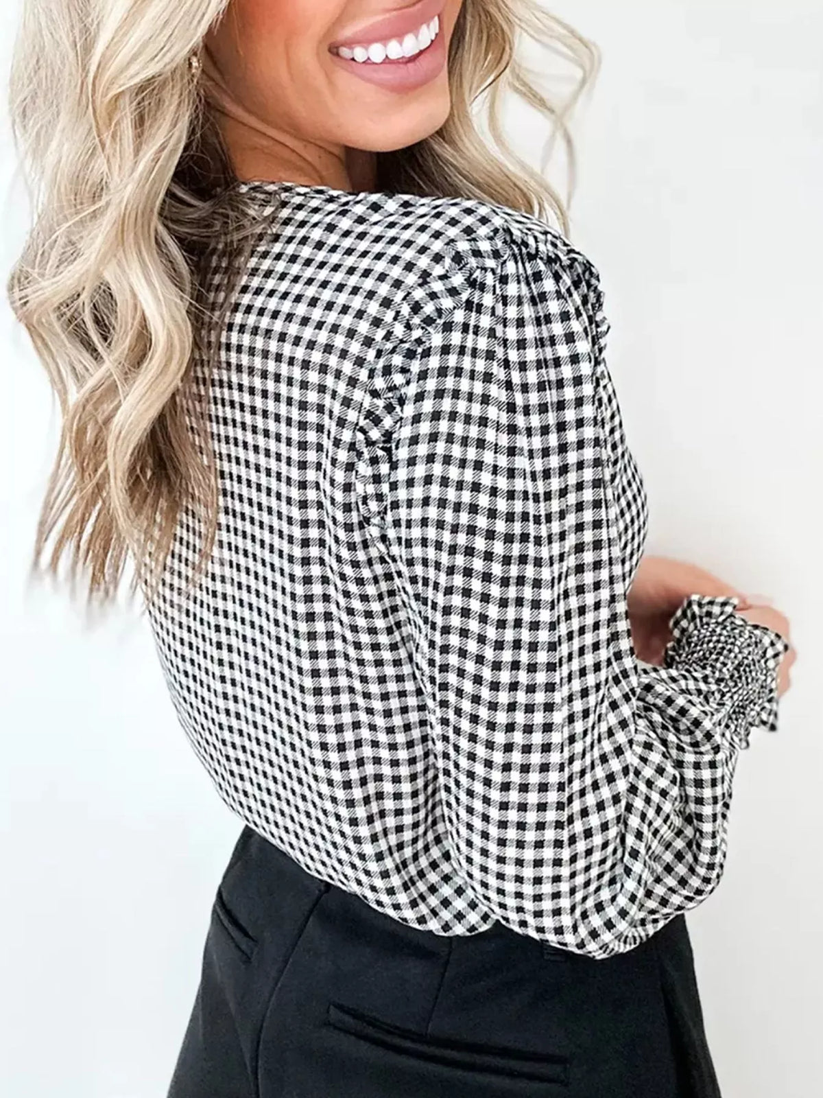 Women's Plaid Shirred Cuff Long Sleeve Blouse