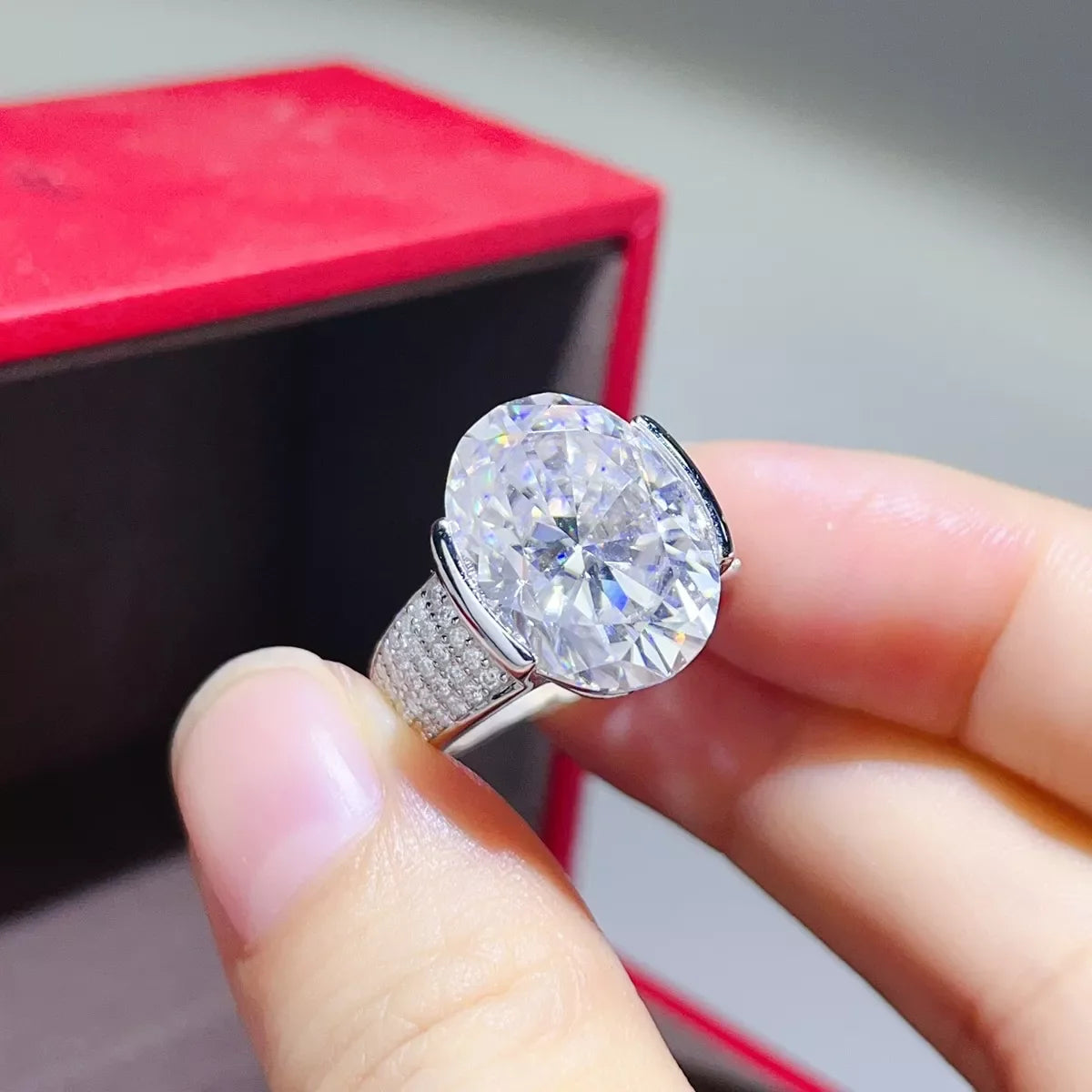 10 Carat Moissanite 925 Sterling Silver Oval Cut Ring for Women