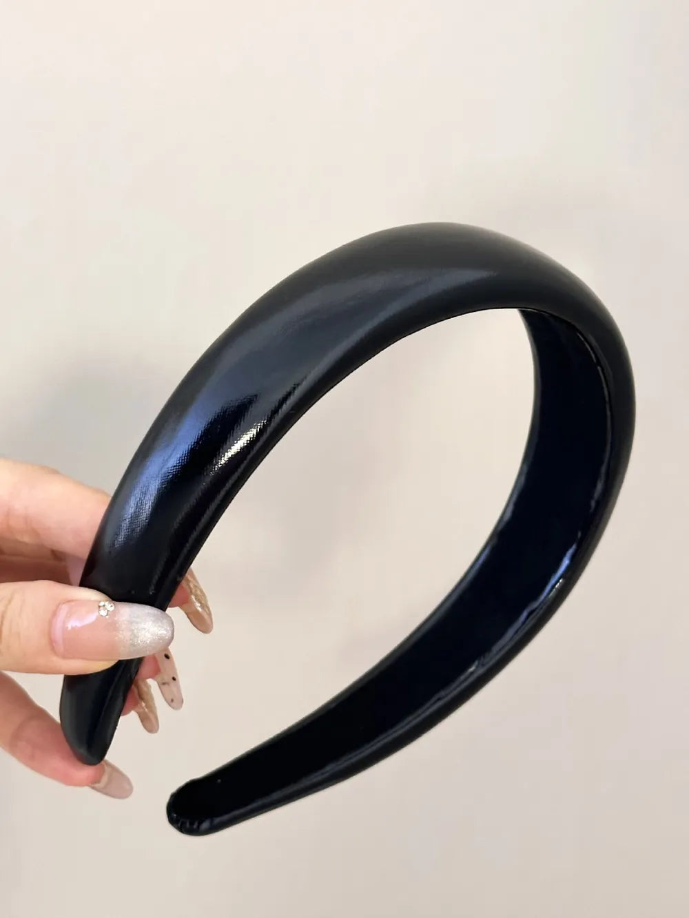 PU Leather Wide Headband – image 1 | Lilixa Trending Jewelry