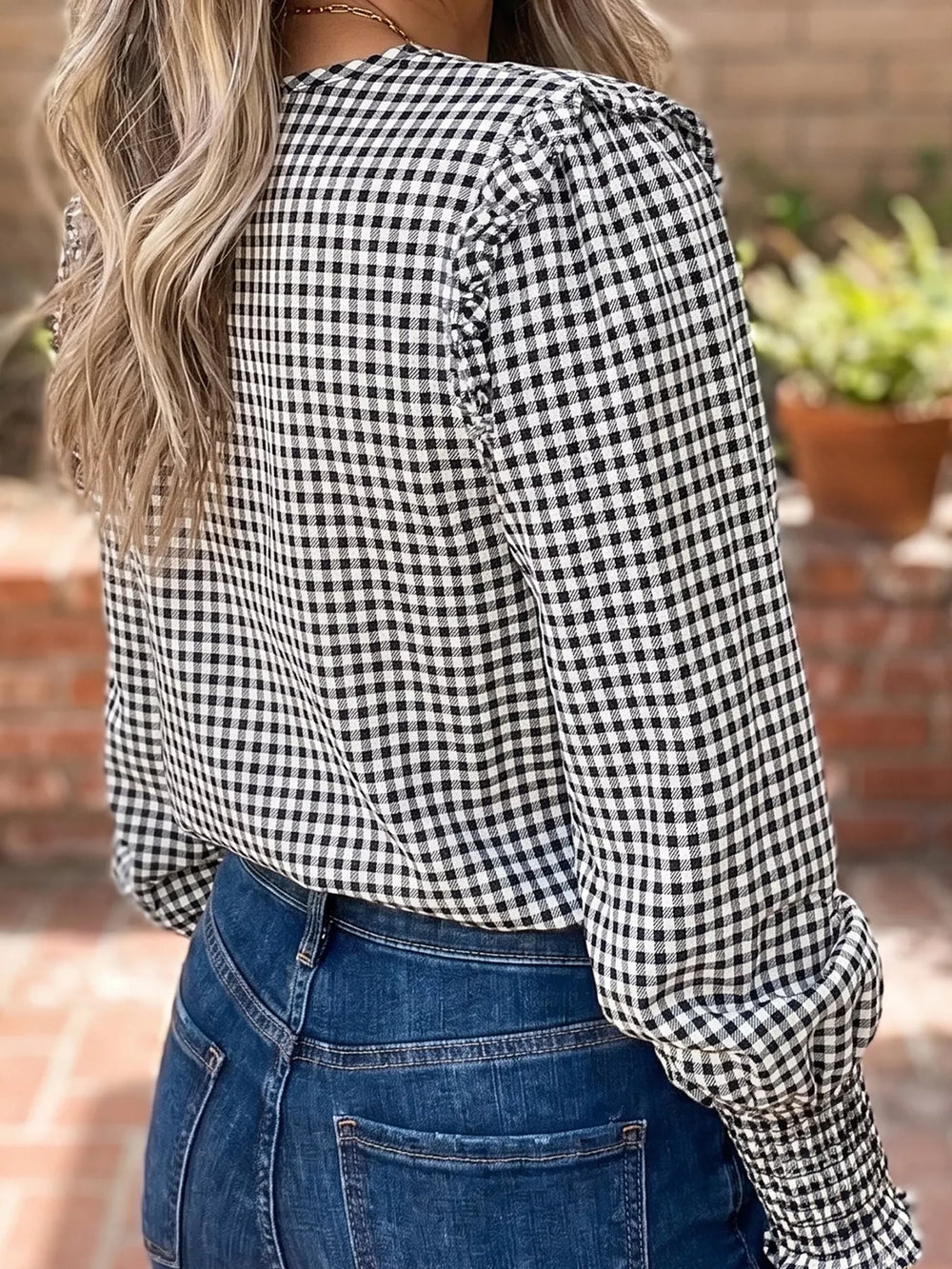 Women's Plaid Shirred Cuff Long Sleeve Blouse