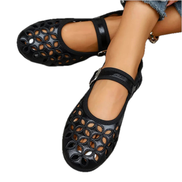 Women's Round Toe Cutout Slip-On Shoes