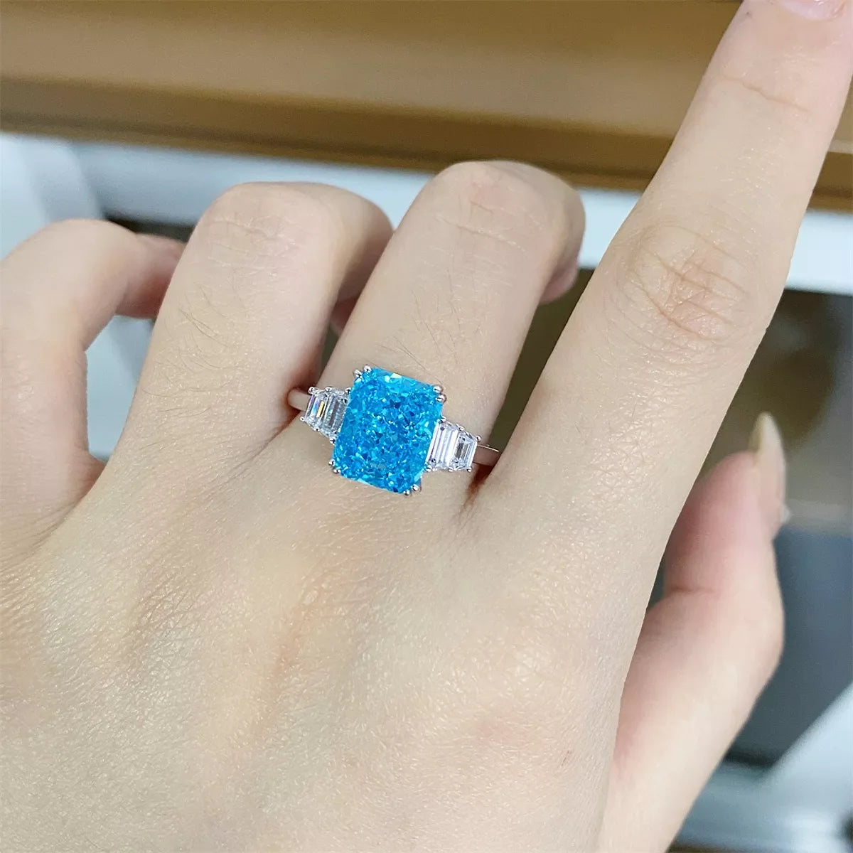 Baguette Sides 925 Sterling Silver Zircon Geometric Ring for Women