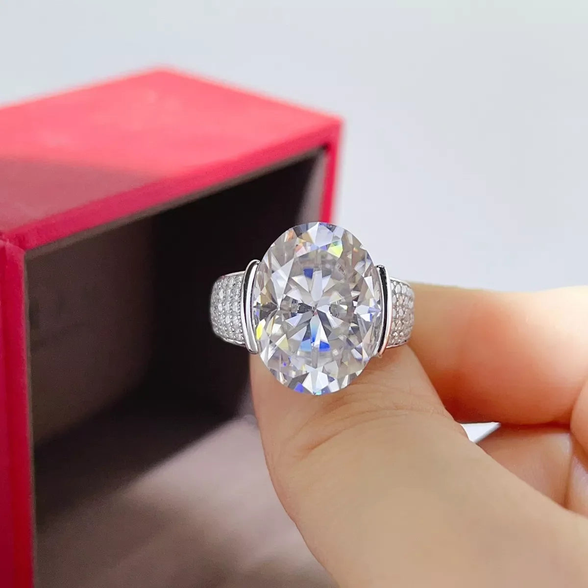 10 Carat Moissanite 925 Sterling Silver Oval Cut Ring for Women