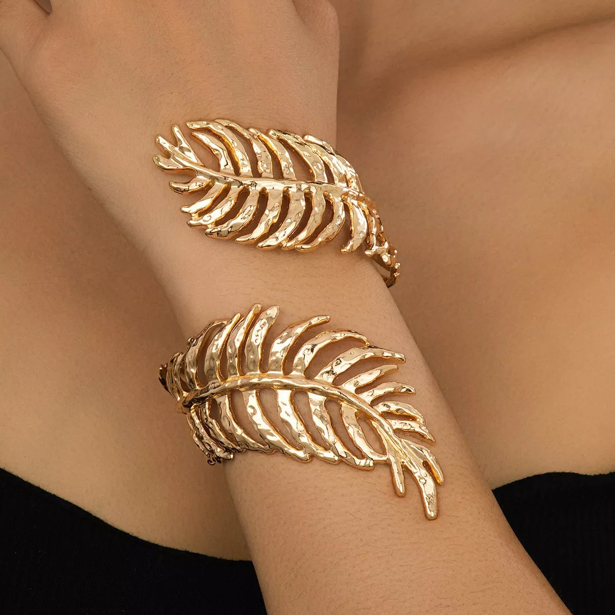 18K Gold-Plated Alloy Leaf Bracelet for Women