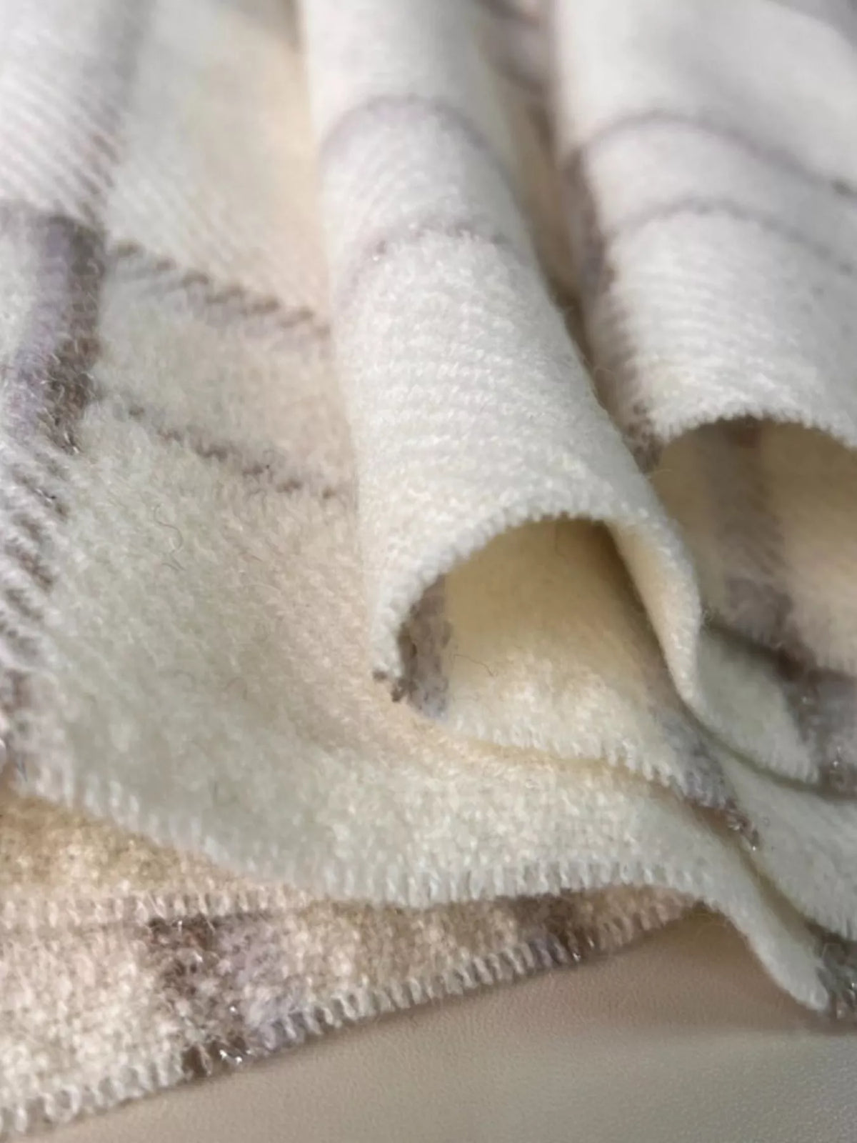 100% Wool Raw Hem Plaid Scarf for Women