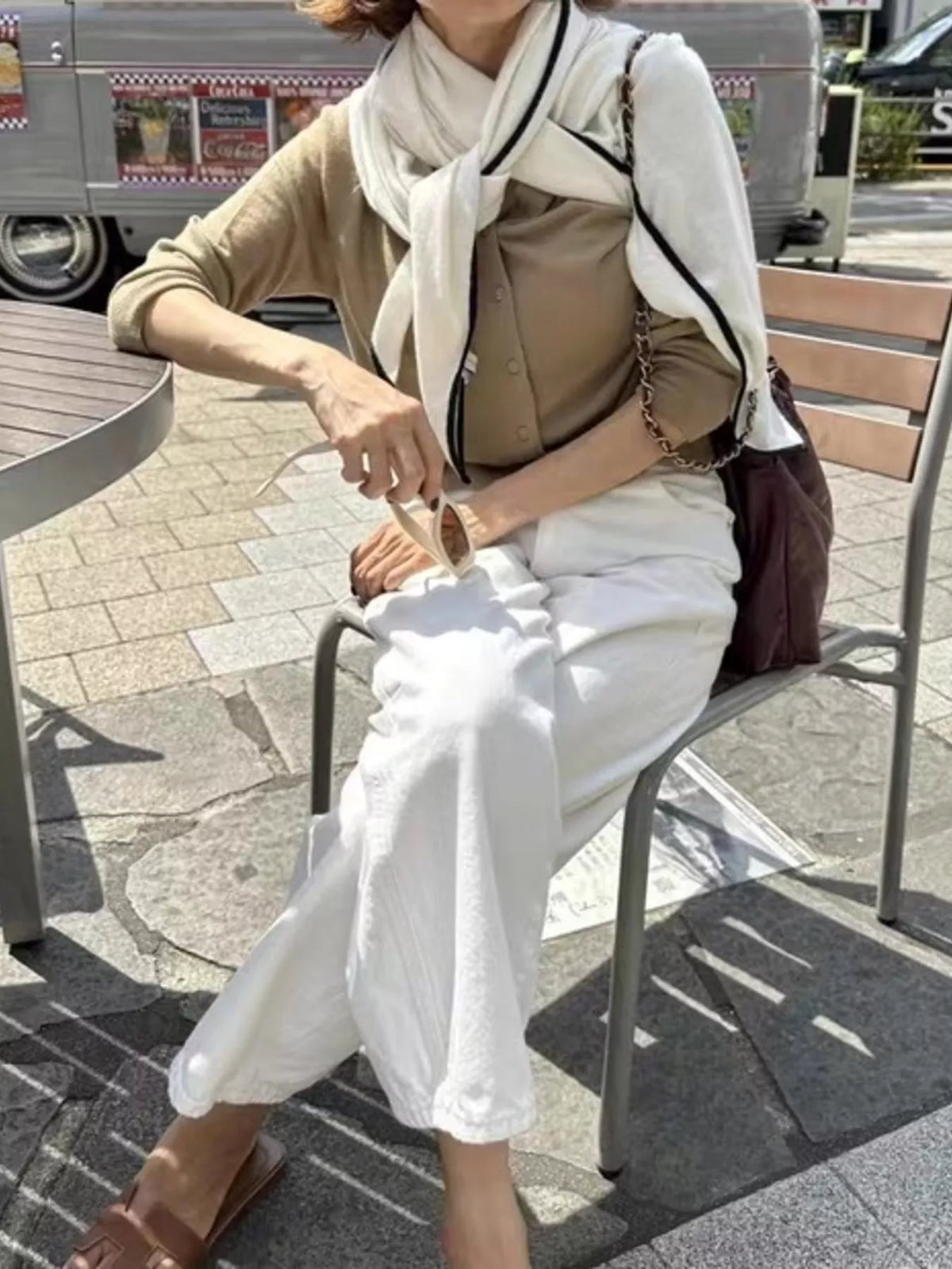 100% Wool Contrast Trim Scarf for Women