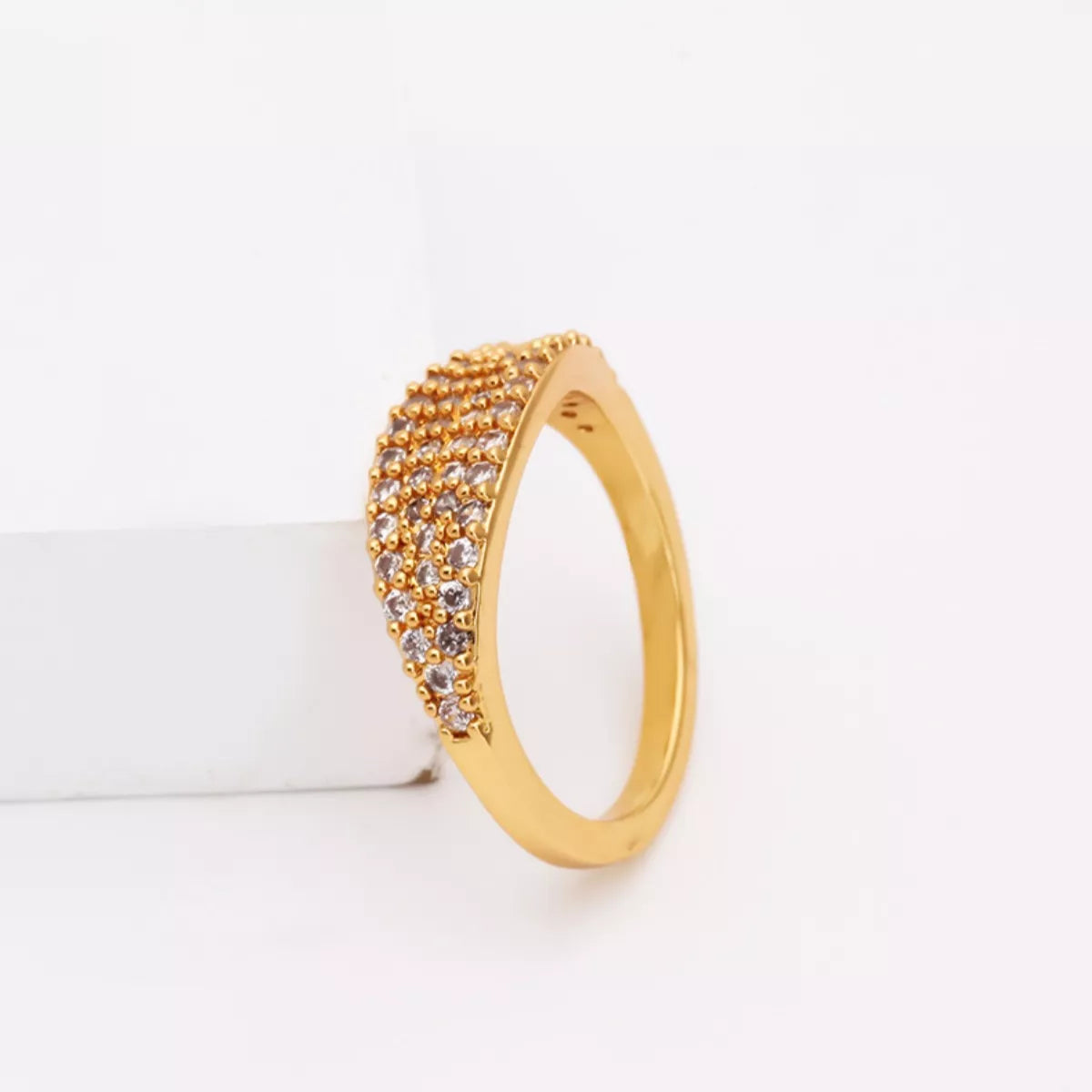 18K Gold-Plated Copper Zircon Round Ring – image 2 | Lilixa Trending Jewelry