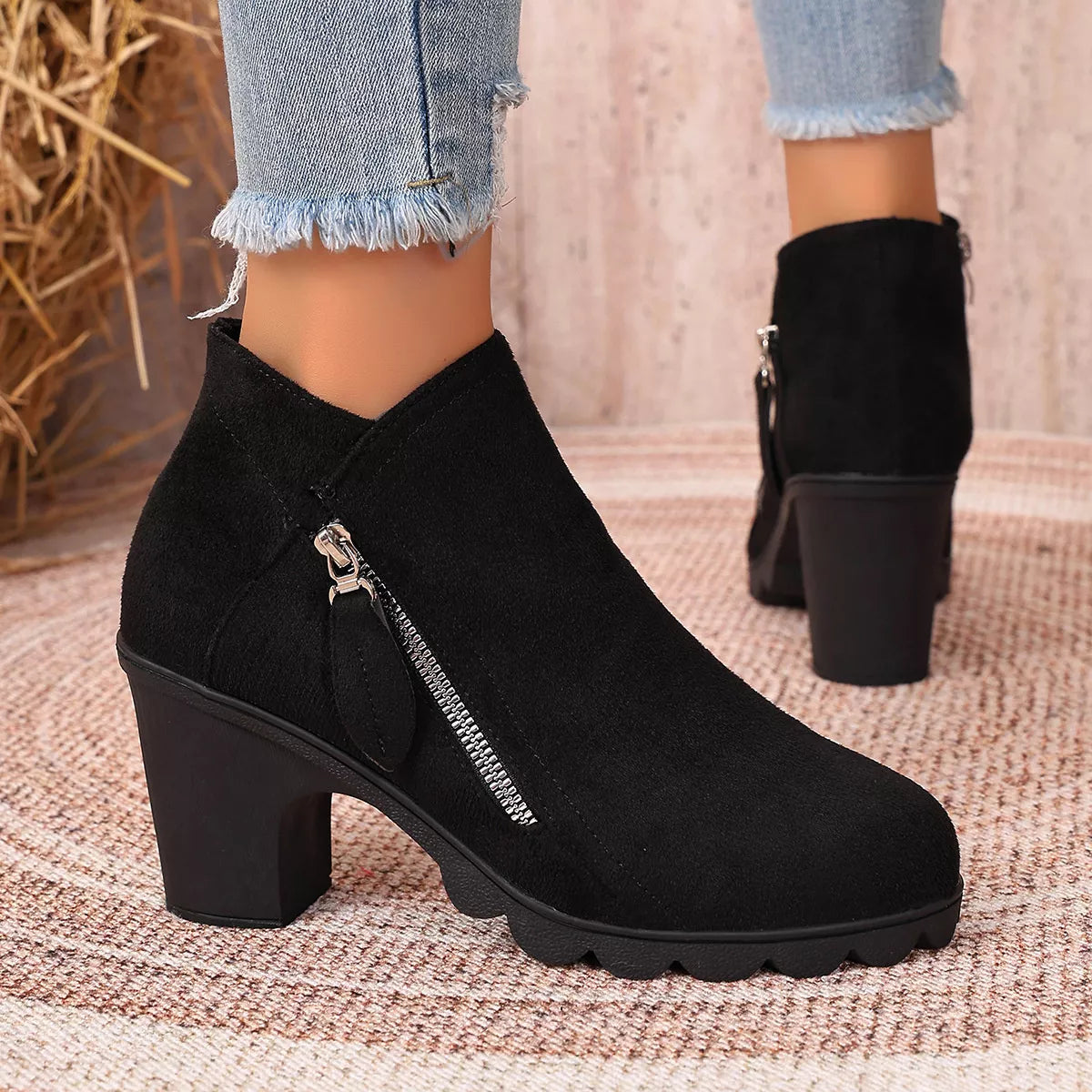 Diagonal Zip Round Toe Block Heel Boots