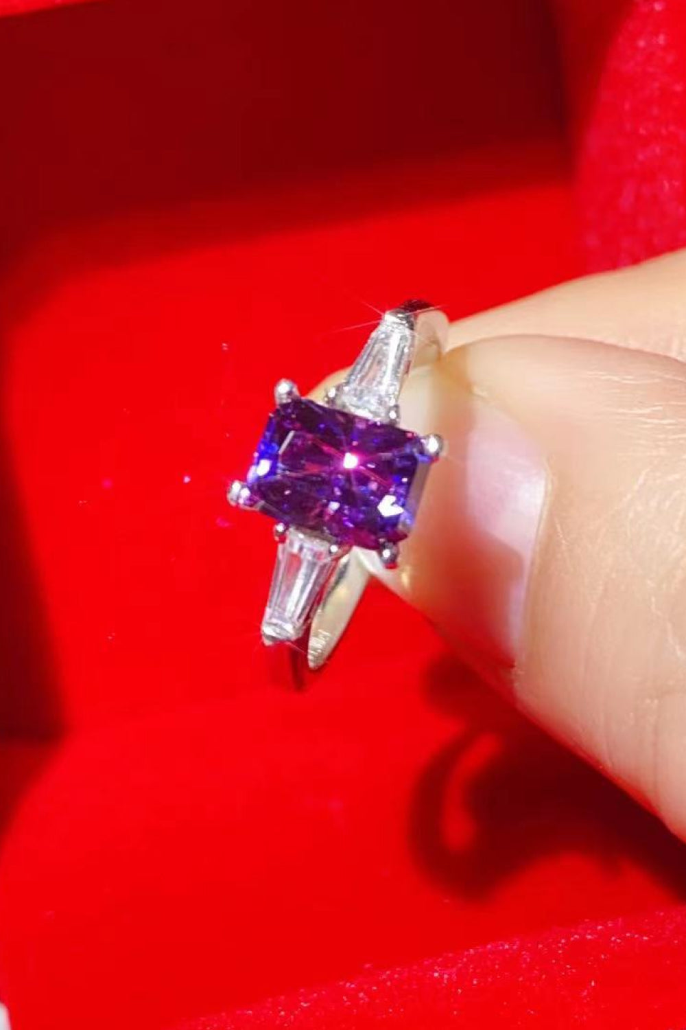 1 Carat Moissanite Platinum-Plated Rectangle Ring in Purple – image 3 | Lilixa Trending Jewelry