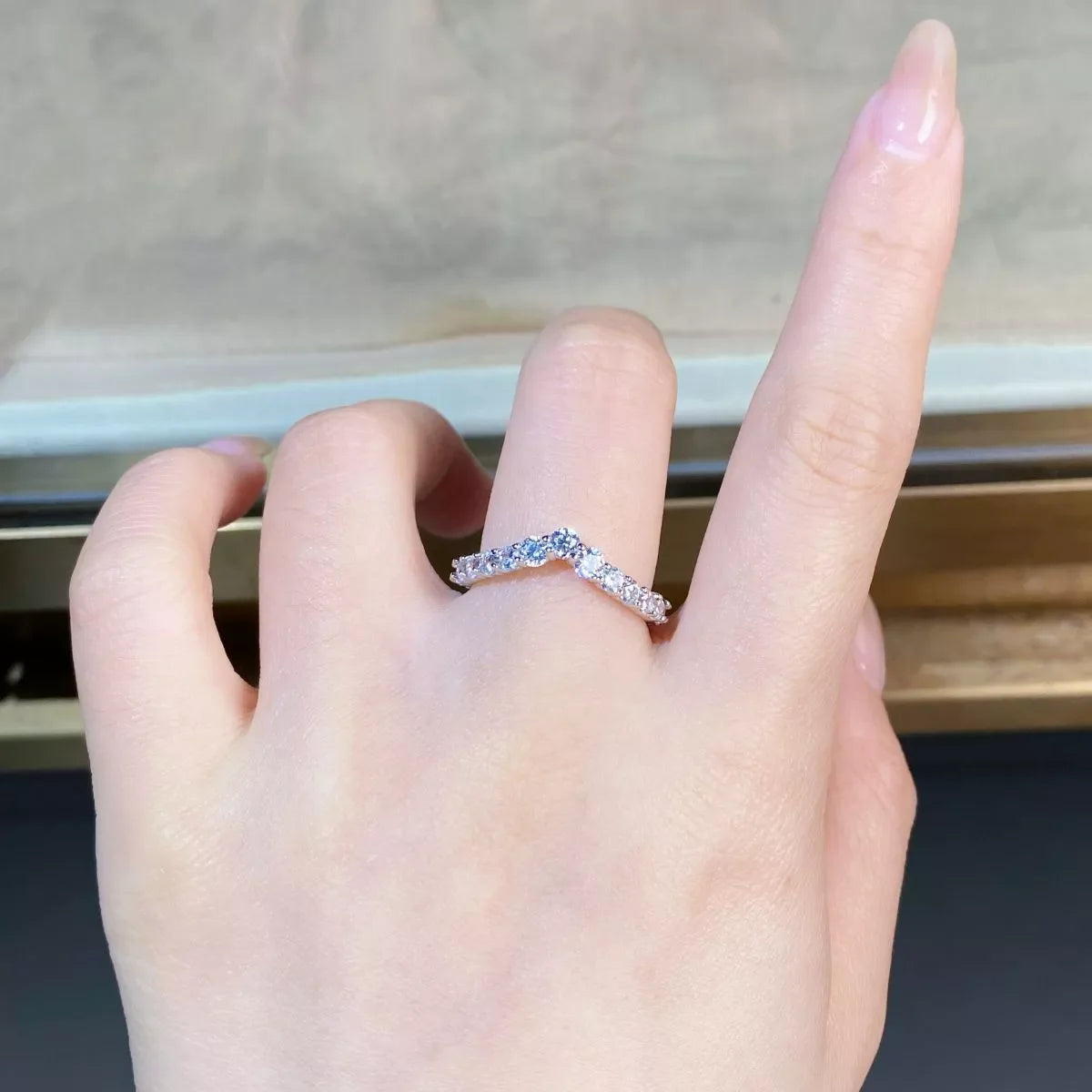 925 Sterling Silver Zircon V-Shaped Ring for Women