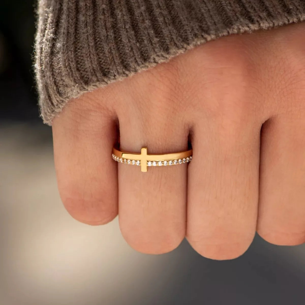 925 Sterling Silver Cross Ring – image 2 | Lilixa Trending Jewelry