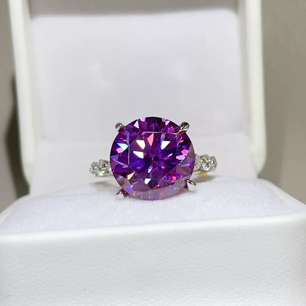 10 Carat 925 Sterling Silver Moissanite Ring for Women in Mauve