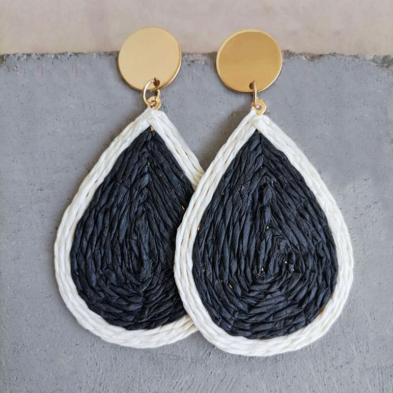 Raffia Grass Teardrop Earrings – image 4 | Lilixa Trending Jewelry