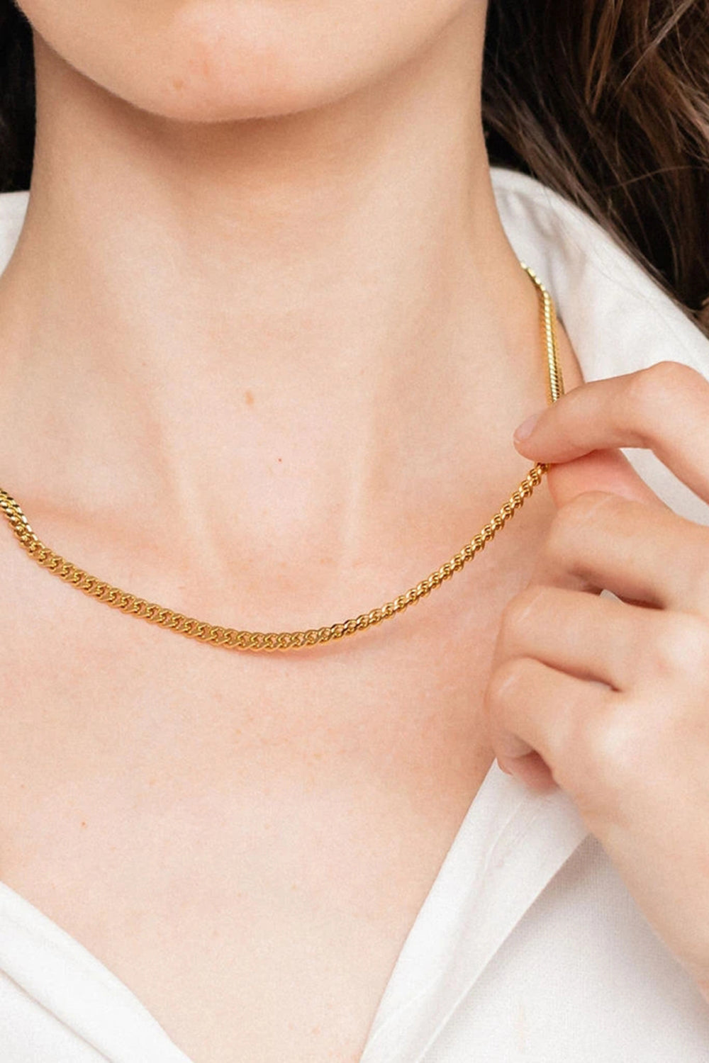 18K Gold Plated Curb Chain Necklace – image 4 | Lilixa Trending Jewelry