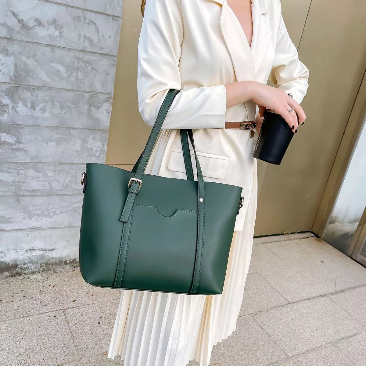 Vegan Leather Tote Bag in Green