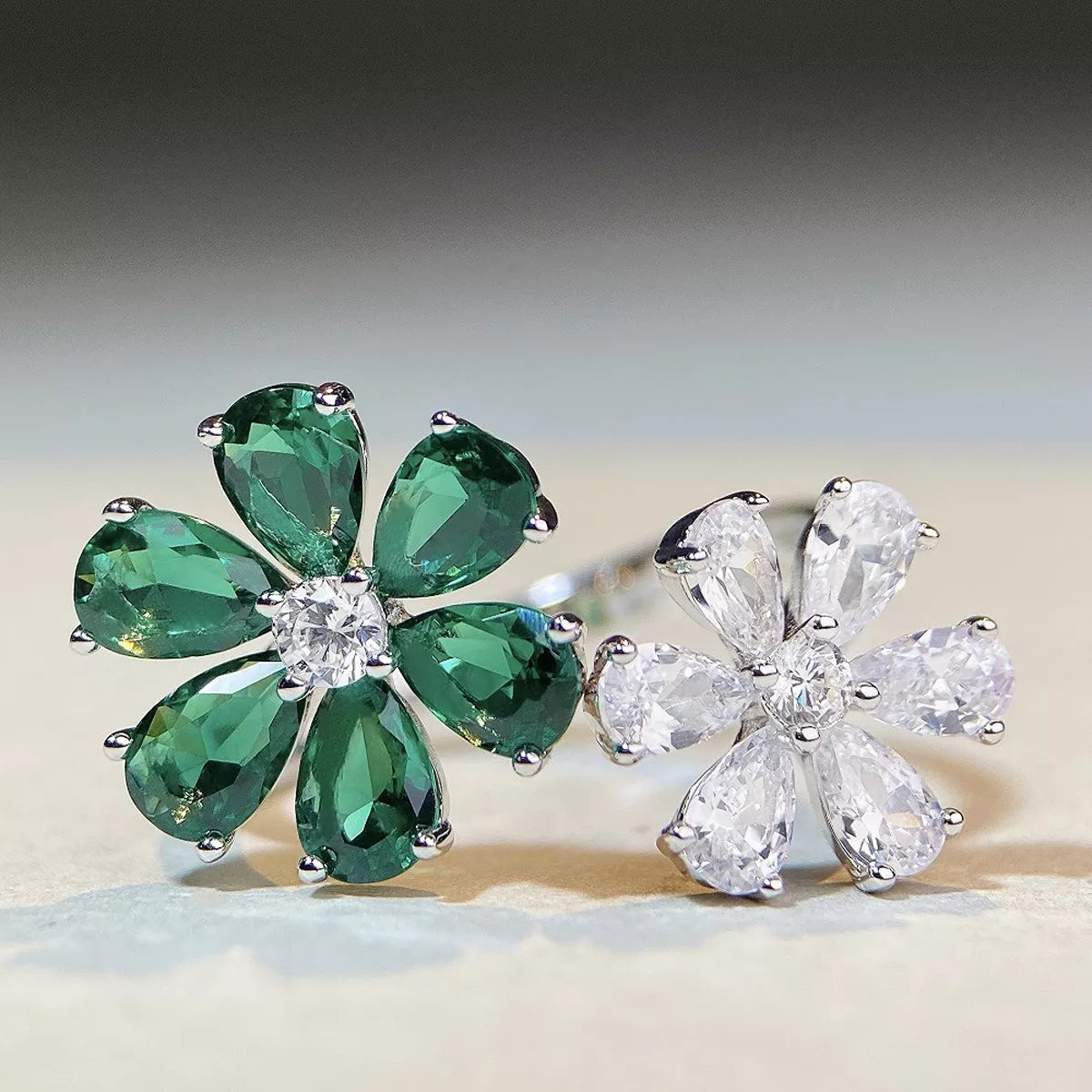 925 Sterling Silver Zircon Flower Ring for Women