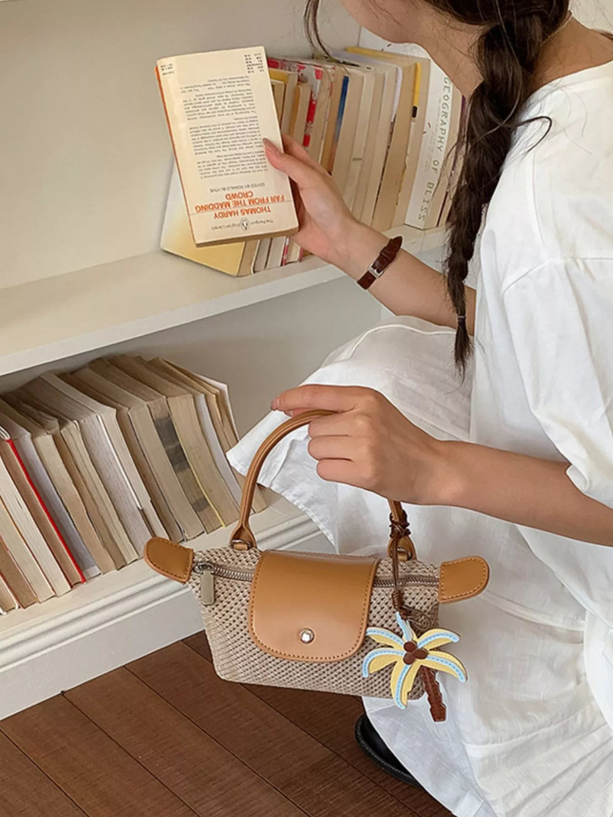 Woven Texture Crossbody Bag in Khaki