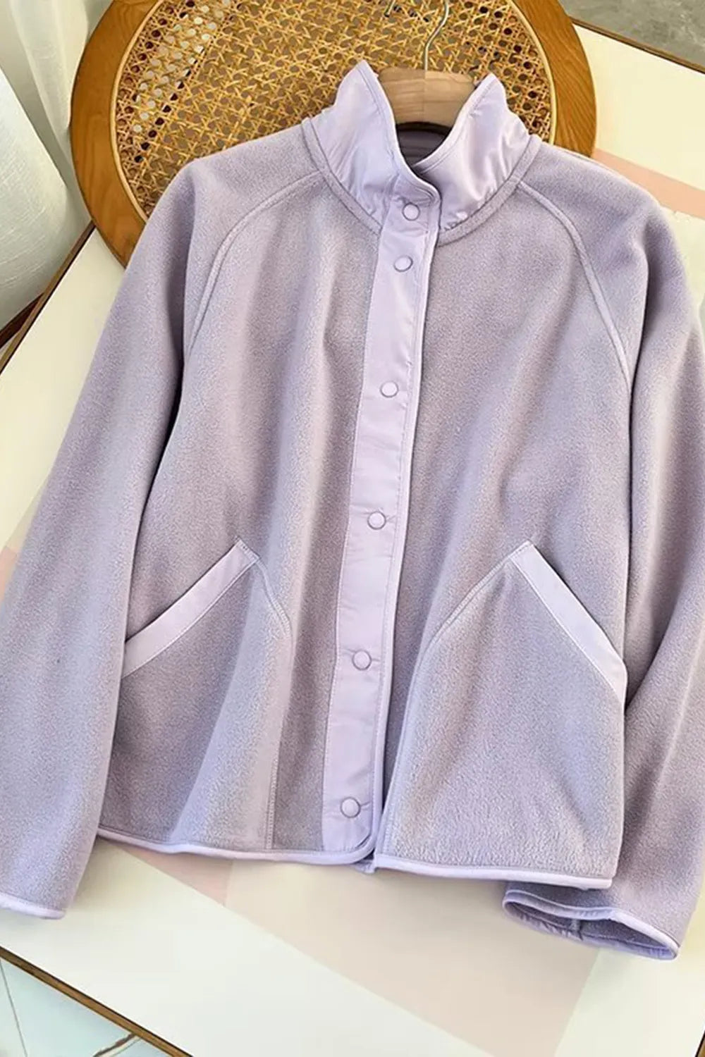 Snap Down Contrast Fleece Jacket for Women with Pockets